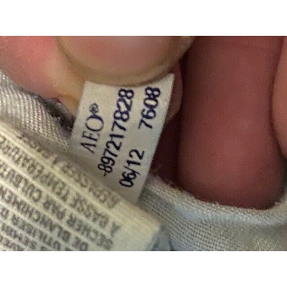 American Eagle Artist Jeans Women Sz 2 Short Blue Denim Bootcut Two Button - Picture 10 of 10